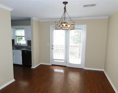 192 High Creek Drive - Photo Thumbnail 7