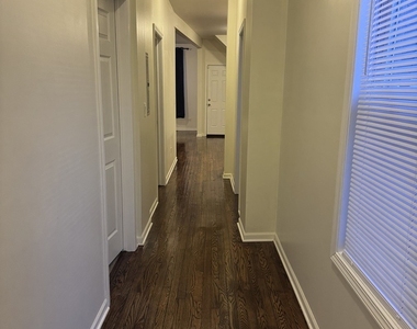1251 N Springfield Avenue - Photo Thumbnail 2