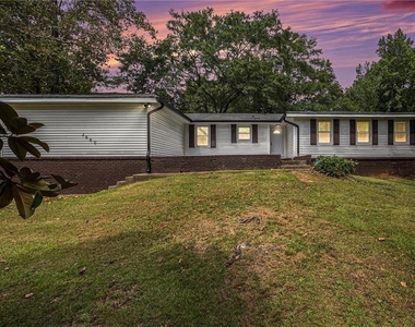 3660 Eagle Woods Circle - Photo Thumbnail 2