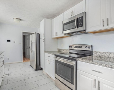 3660 Eagle Woods Circle - Photo Thumbnail 3