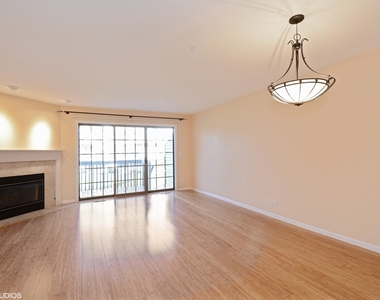 1560 N Saint Marks Place - Photo Thumbnail 1