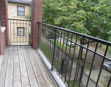 2054 W Chase Avenue - Photo Thumbnail 16