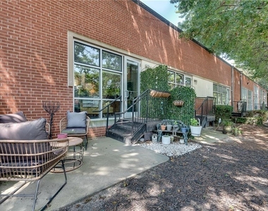 5200 Peachtree Road - Photo Thumbnail 24