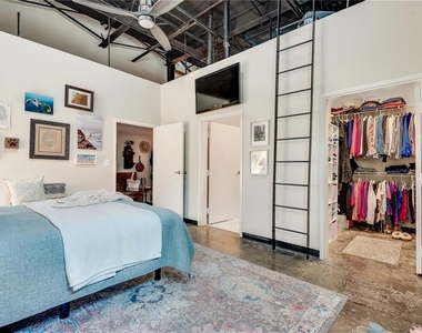 5200 Peachtree Road - Photo Thumbnail 5