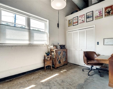5200 Peachtree Road - Photo Thumbnail 11
