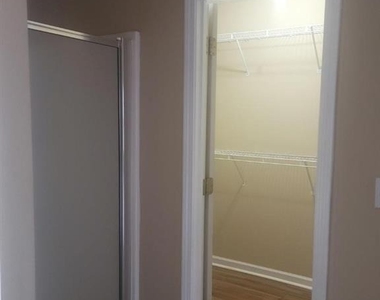 2777 Green Estates Drive - Photo Thumbnail 11