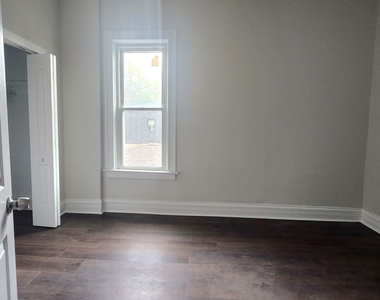 2330 W Erie Street - Photo Thumbnail 17