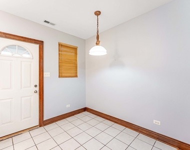 6742 16th Street W - Photo Thumbnail 9