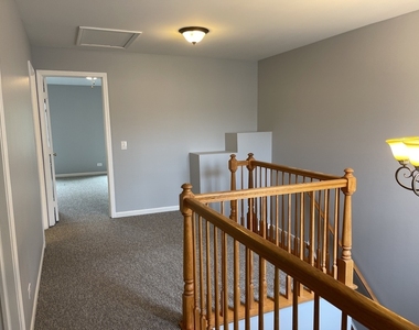 930 Mesa Drive - Photo Thumbnail 9
