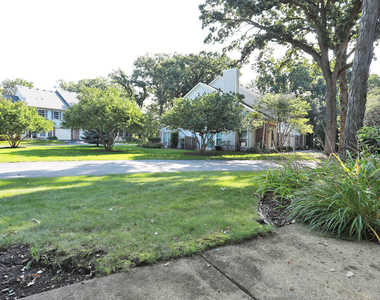 865 N Shady Oaks Drive - Photo Thumbnail 4