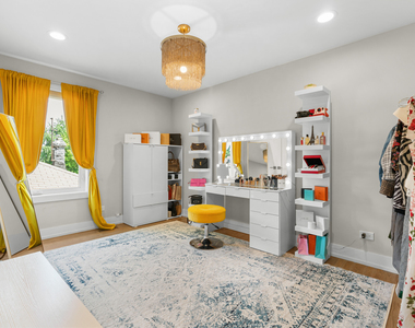 5047 W Winnemac Avenue - Photo Thumbnail 27