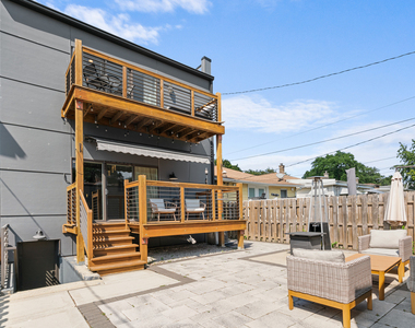 5047 W Winnemac Avenue - Photo Thumbnail 45