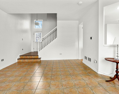 16846 S Mallard Lane - Photo Thumbnail 2