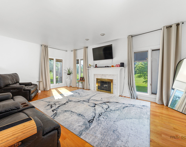 14 Pentwater Drive - Photo Thumbnail 4