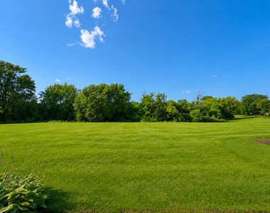 1696 Vermont Drive - Photo Thumbnail 19