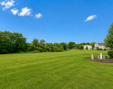 1696 Vermont Drive - Photo Thumbnail 20