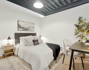 1802 W Berenice Avenue - Photo Thumbnail 1