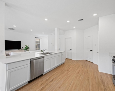 2019 Iris Hills Lane - Photo Thumbnail 13