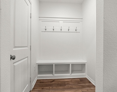 14368 Cedar Shadow Drive - Photo Thumbnail 5