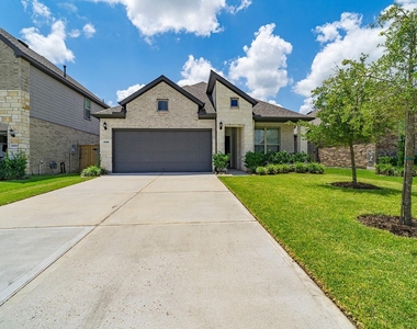 14368 Cedar Shadow Drive - Photo Thumbnail 1