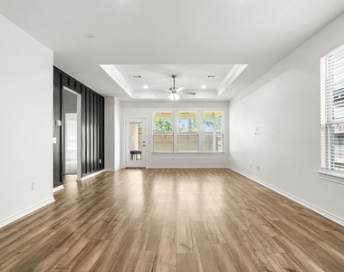 14368 Cedar Shadow Drive - Photo Thumbnail 10