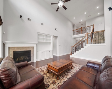 11531 Abriola Court - Photo Thumbnail 9