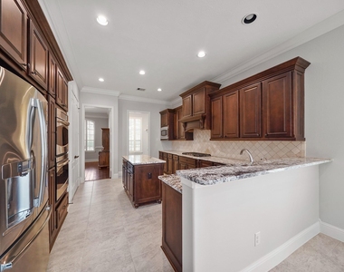 11531 Abriola Court - Photo Thumbnail 12