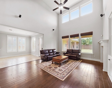 11531 Abriola Court - Photo Thumbnail 7