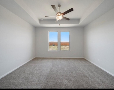 207 Tejas Village Parkway - Photo Thumbnail 9
