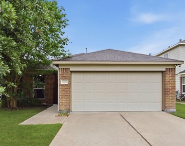 16763 N Blue Jay Lane N - Photo Thumbnail 1