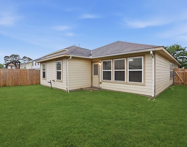 16763 N Blue Jay Lane N - Photo Thumbnail 18
