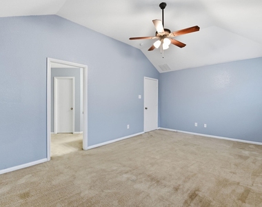 16763 N Blue Jay Lane N - Photo Thumbnail 12