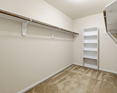 16763 N Blue Jay Lane N - Photo Thumbnail 11