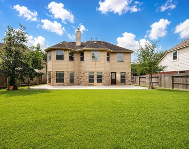 1815 Granite Field Lane - Photo Thumbnail 35