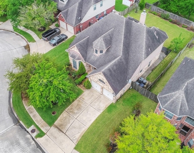 1815 Granite Field Lane - Photo Thumbnail 37