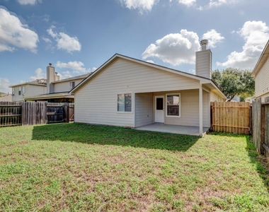 21507 Siros Isle Drive - Photo Thumbnail 16