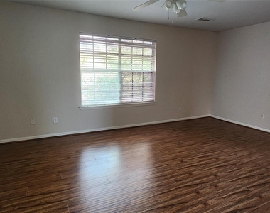 9710 Fieldbloom Lane - Photo Thumbnail 9