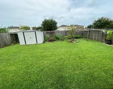 9710 Fieldbloom Lane - Photo Thumbnail 24