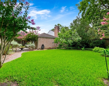 12210 Ravenmoor Drive - Photo Thumbnail 31
