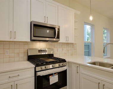 957 Ringold Street - Photo Thumbnail 10