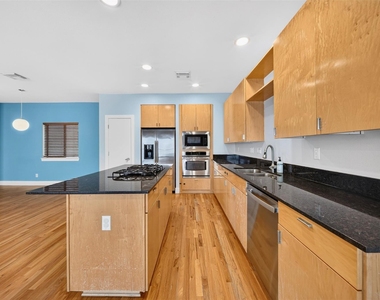 4106 Spencer Street - Photo Thumbnail 9