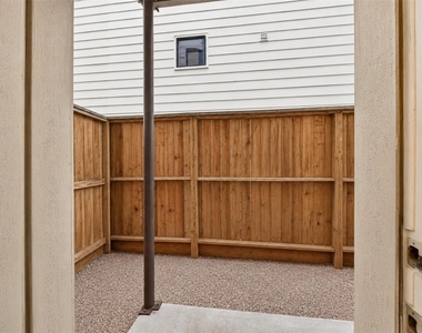 4106 Spencer Street - Photo Thumbnail 28