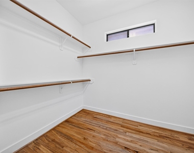 4106 Spencer Street - Photo Thumbnail 20