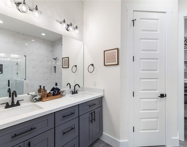 4802 Angleton Street - Photo Thumbnail 4