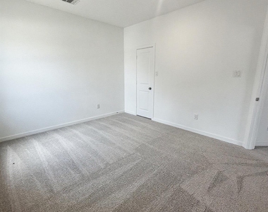 26915 Nightingale Songs Drive - Photo Thumbnail 30