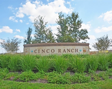 2719 Indigo Manor Lane - Photo Thumbnail 24