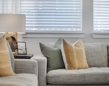7205 Borland Lane - Photo Thumbnail 23