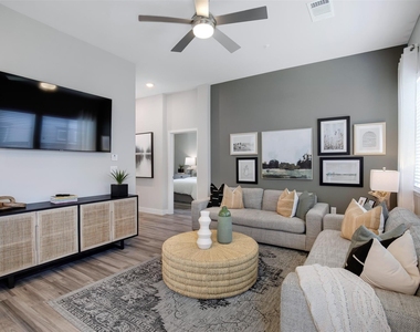 7205 Borland Lane - Photo Thumbnail 7