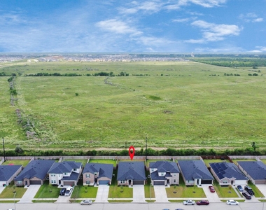 29935 Gallatin River Lane - Photo Thumbnail 36