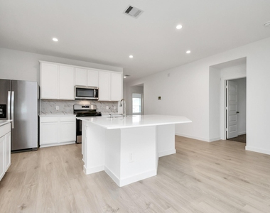 29935 Gallatin River Lane - Photo Thumbnail 9